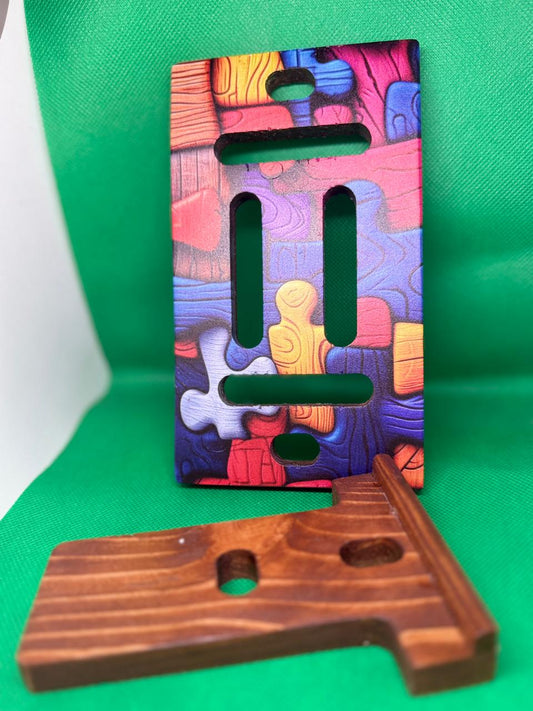 Patterned Mobile Holder (B)