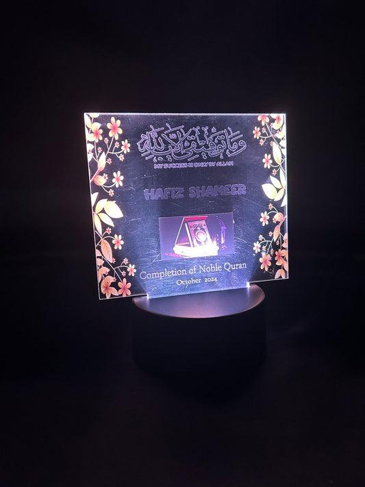 Acrylic Graduation Frame (N)