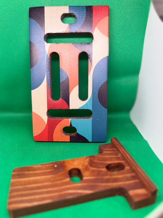 Patterned Mobile Holder (I)