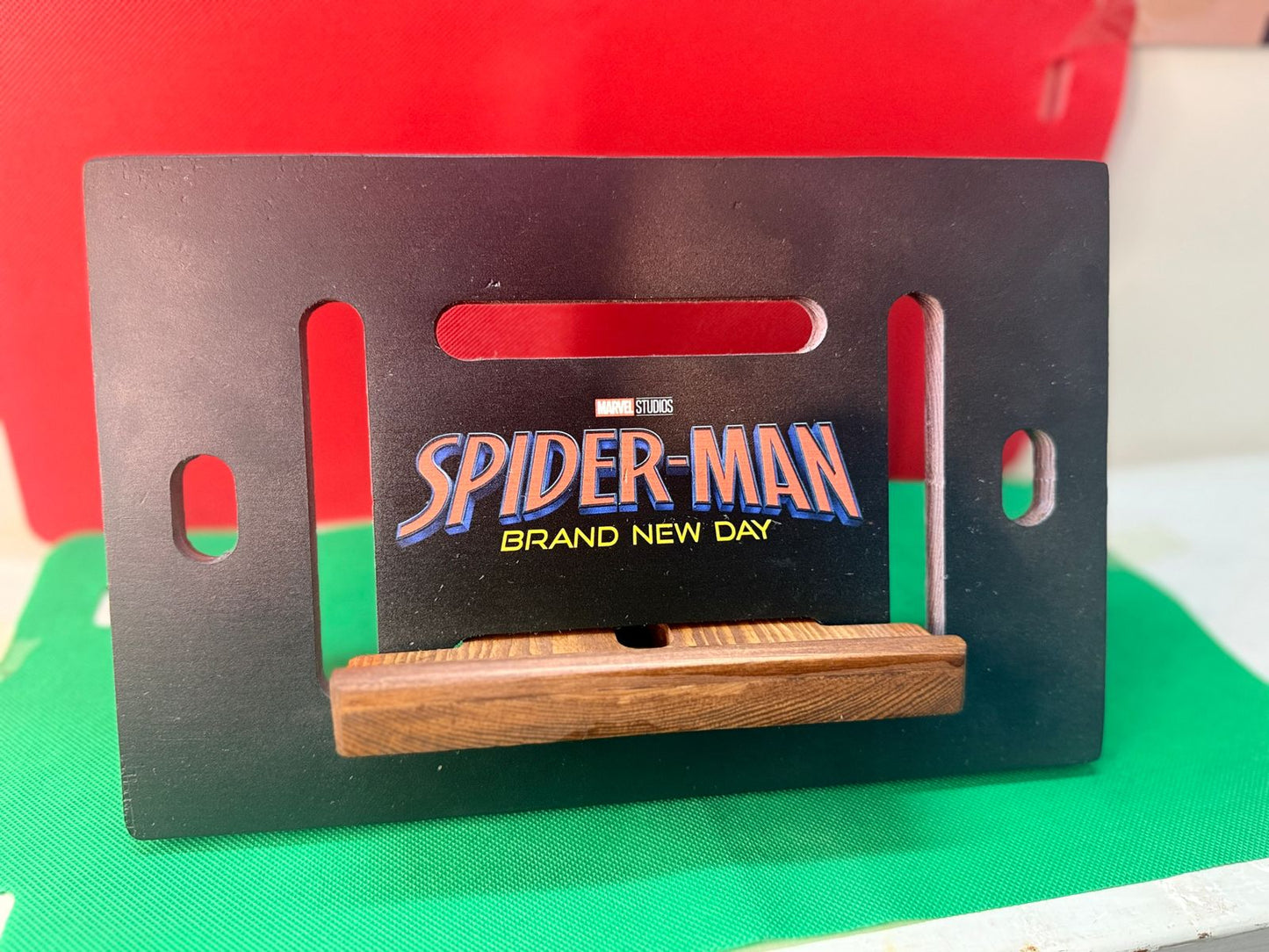 Patterned Tablet Holder (H)